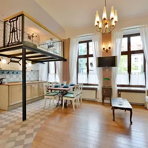 https://argentis-kielbasnicza-retro-loft.hotelswroclaw.com